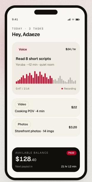 Mockup oficial do app da Crowtado mostrando tarefas de voz, vídeo e fotos